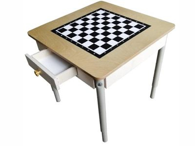 Стол шахматный на регулируемых ножках