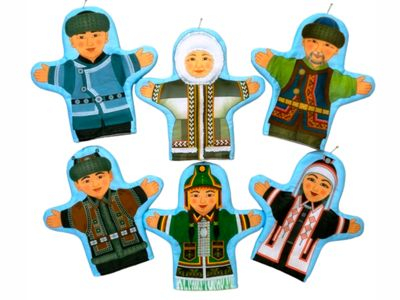 Набор кукол рукавичек СЕМЬЯ ЯКУТСКАЯ