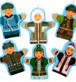 Набор кукол рукавичек СЕМЬЯ ЯКУТСКАЯ