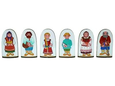 Набор кукол на подставке СЕМЬЯ РУССКАЯ