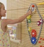 СТЕМ - Шестеренки и цепь к стене, 39 элементов (пластик)