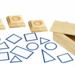 Геометрические проекции (12 шт.) с подставками в деревянном ящике